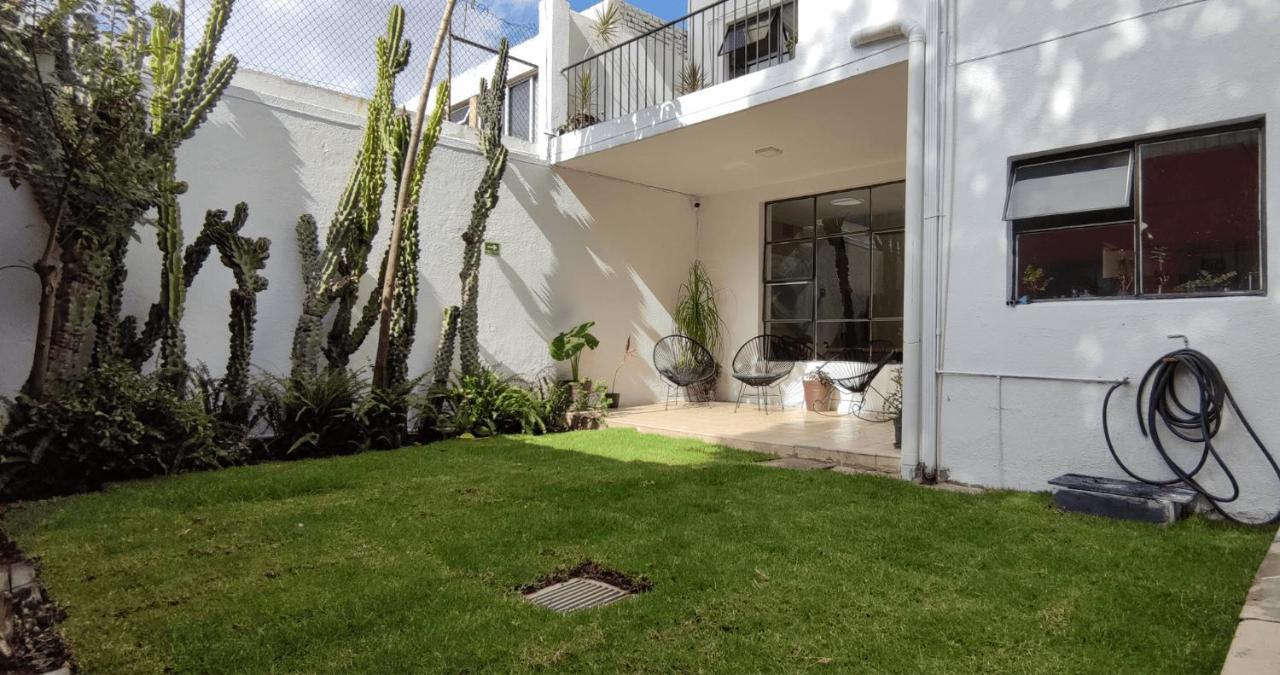 Habitaciones Privadas Con Bano Propio En Una Zona Segura Y Centrica De Guadalajara. Buitenkant foto
