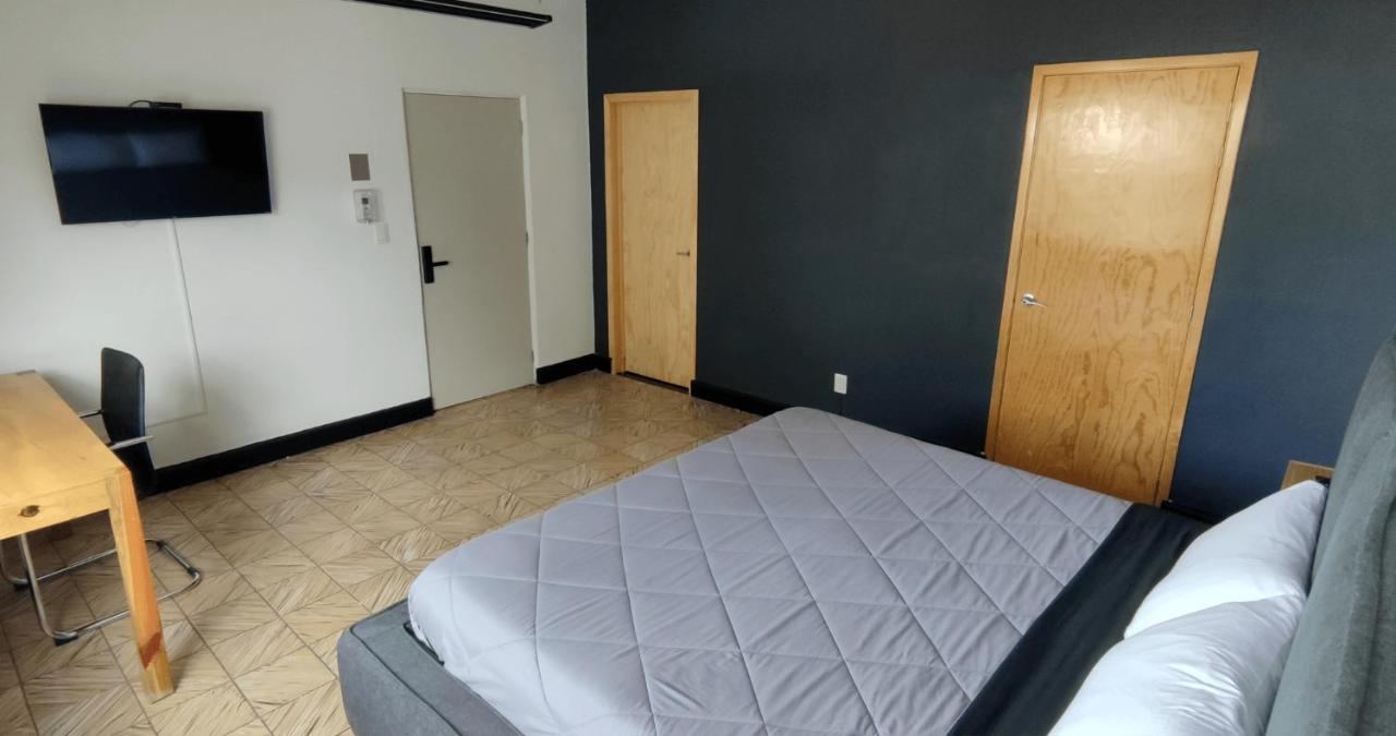 Habitaciones Privadas Con Bano Propio En Una Zona Segura Y Centrica De Guadalajara. Buitenkant foto
