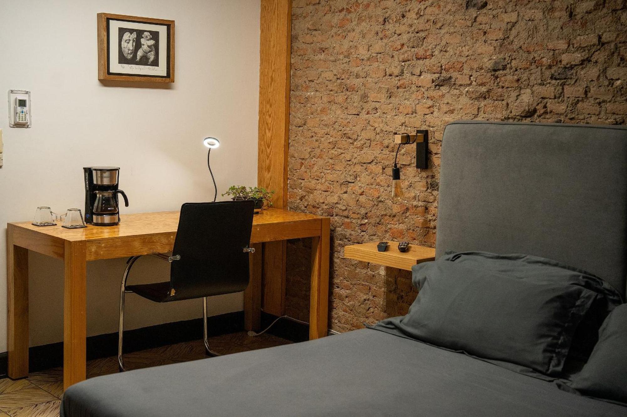 Habitaciones Privadas Con Bano Propio En Una Zona Segura Y Centrica De Guadalajara. Buitenkant foto