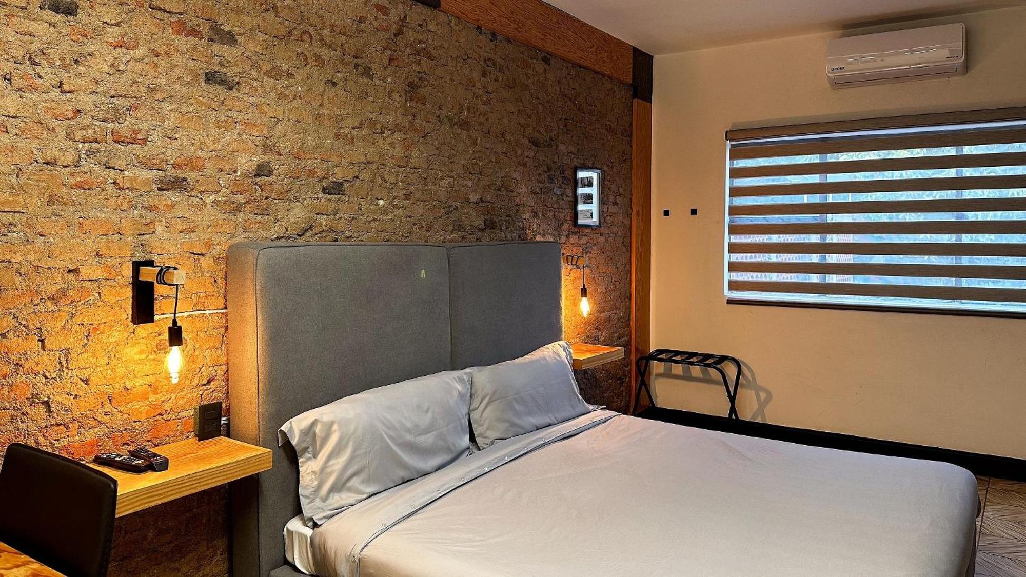Habitaciones Privadas Con Bano Propio En Una Zona Segura Y Centrica De Guadalajara. Buitenkant foto