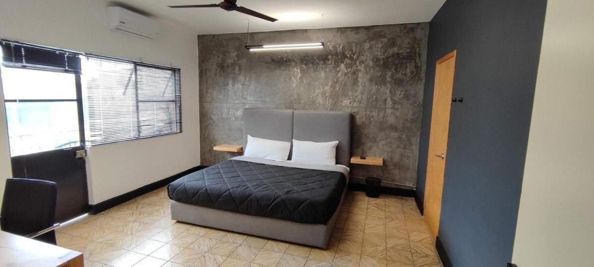 Habitaciones Privadas Con Bano Propio En Una Zona Segura Y Centrica De Guadalajara. Buitenkant foto