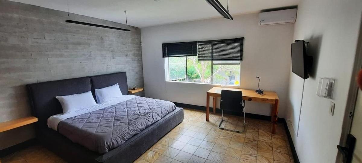 Habitaciones Privadas Con Bano Propio En Una Zona Segura Y Centrica De Guadalajara. Buitenkant foto